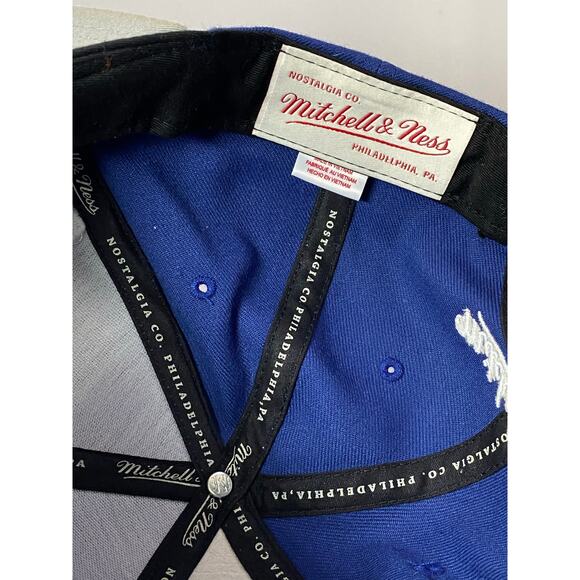 Tampa Bay Lightning Mitchell & Ness Pro Crown Fit Snapback Hat Cap - Picture 9 of 9